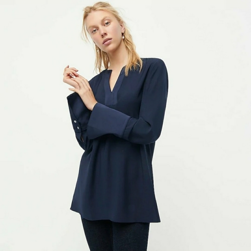 J. Crew V Neck Tunic in Satin-Backed Crepe - Picture 7 of 7